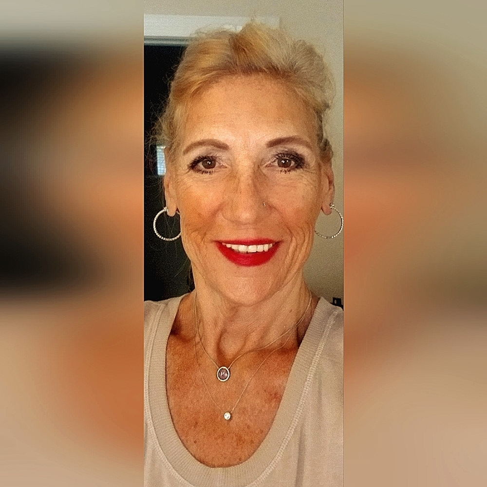 Meet your Posher, Pamela